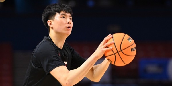 华体会体育登录入口-第三次参加！官方：李贤重将代表马刺参加2026年拉斯维加斯夏联