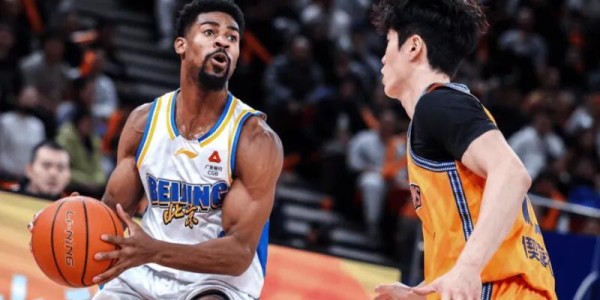 华体会体育-北京67-86上海 球员评价：1人及格，9人低迷