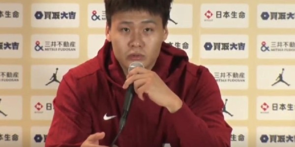 华体会体育-赵睿：两负韩国后队员间有些小埋怨，这场球靠精神翻回来了