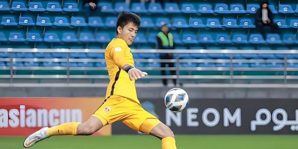 华体会体育登录入口-意外！宋凯只向退役国脚公开提了一个要求，球迷却都为此点赞叫好